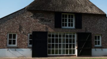 https://www.schepersvastgoed.nl/wp-content/uploads/2022/07/20200915-tiny-schepers-1-1.jpg